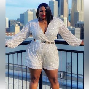 2X sequins romper with lining NWT